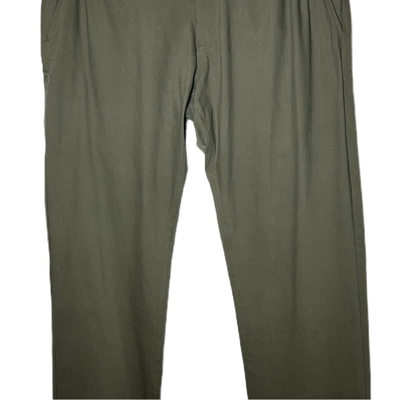 NWT J. Crew 484 Slim-Fit Tech Pant in Cypress Olive, Size 33 X 32 - Picture 8 of 14